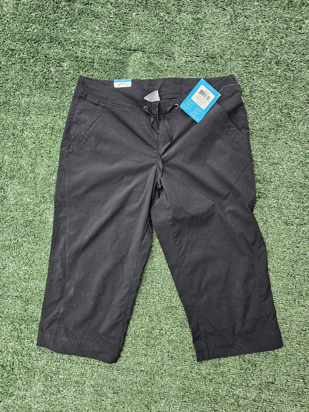 Columbia Omni-shade Black Women's Capri Pants